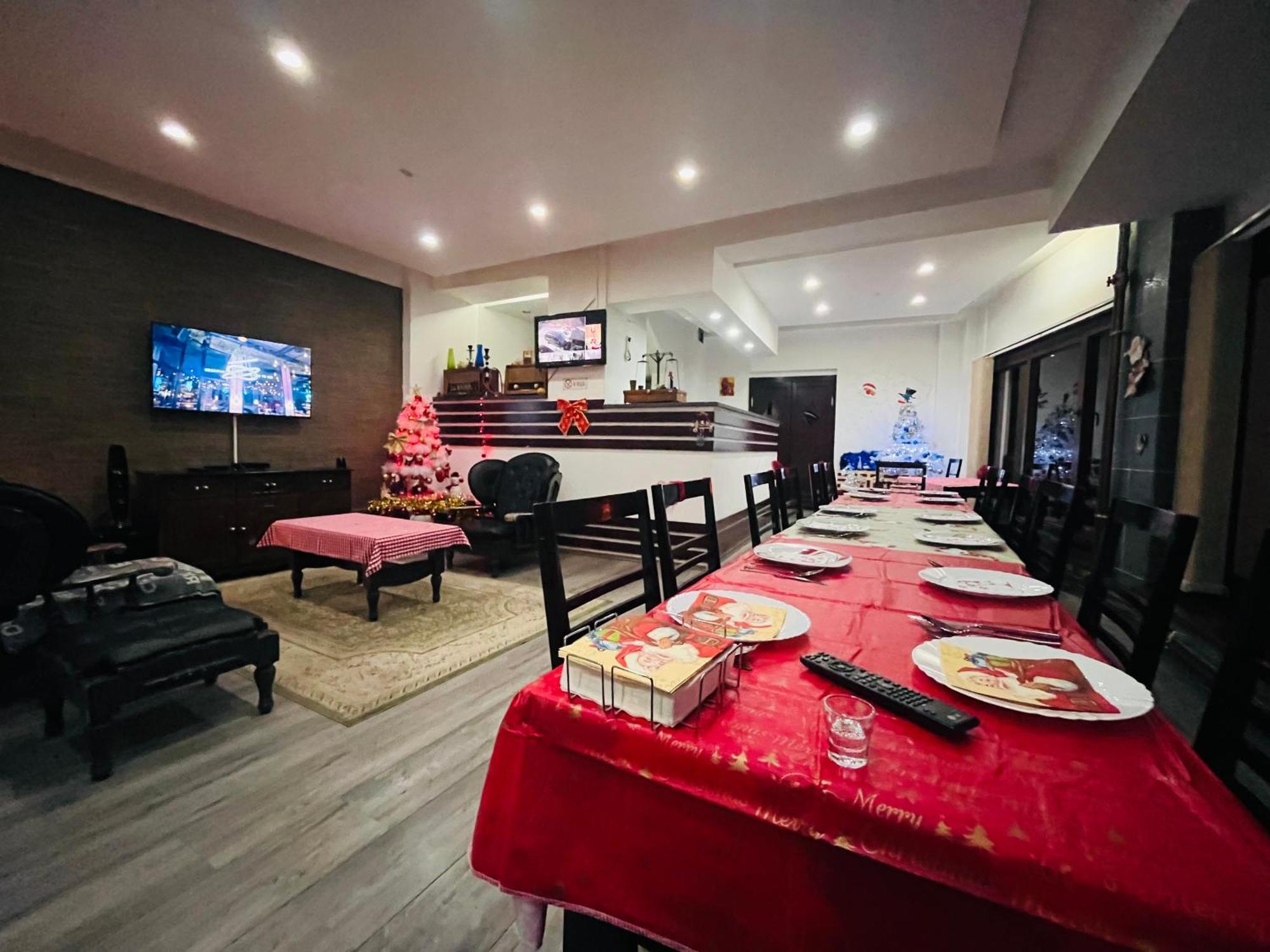 Guest House Like 사라예보 외부 사진