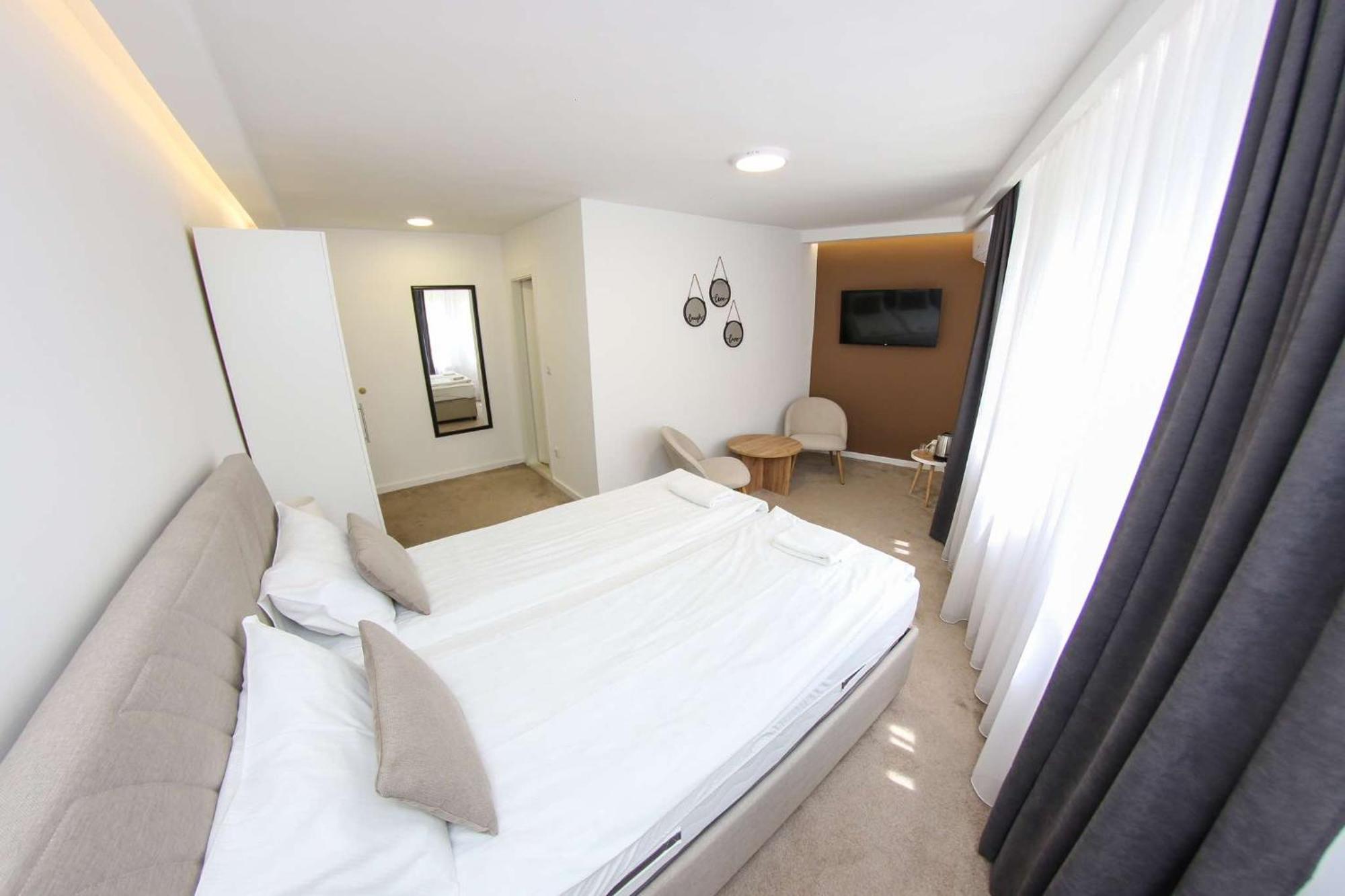 Guest House Like 사라예보 외부 사진