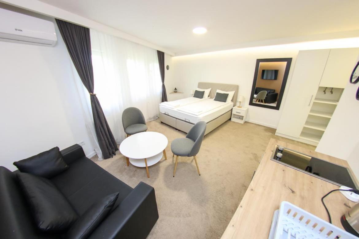Guest House Like 사라예보 외부 사진